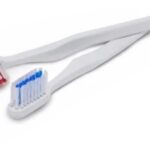 Escova Dental Descartável  – Ref.: 108